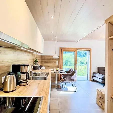 Kinast - Hft202 By Interhome *