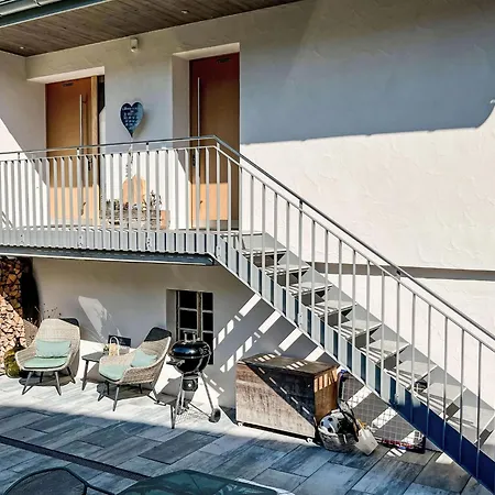 Kinast - Hft202 By Interhome *